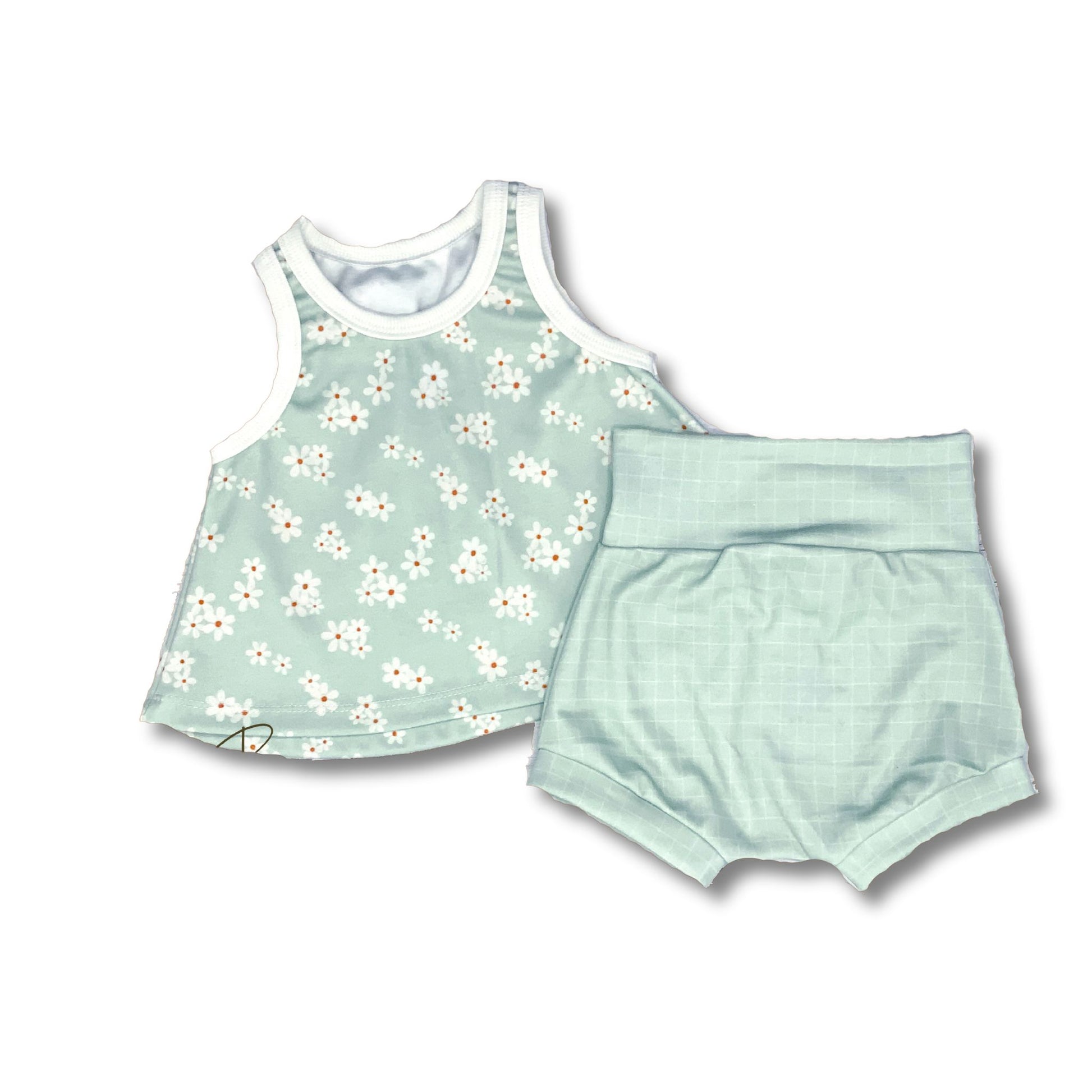 Cute daisy print tank twirl top with white daisies.  Matching short bummies.